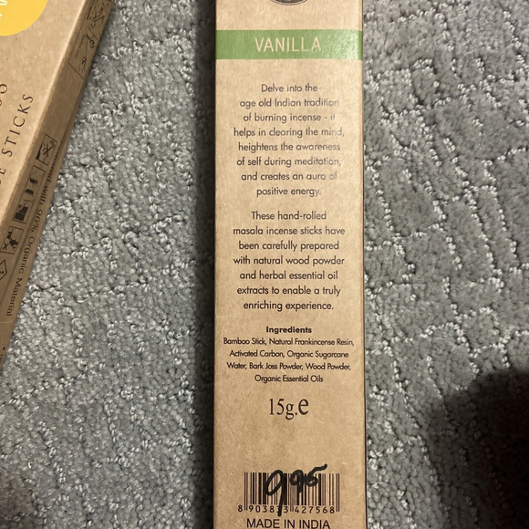 26 Piece Set Incense Sandalwood Lavender And 4 Ash Catchers Brand New - Picture 9 of 11